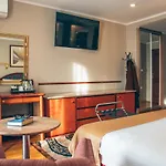 Super 8 4* Skopje