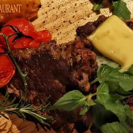 Hotel Super 8 Skopje